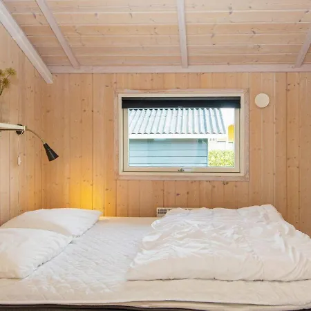 6 Person Holiday In Hemmet Vakantiehuis